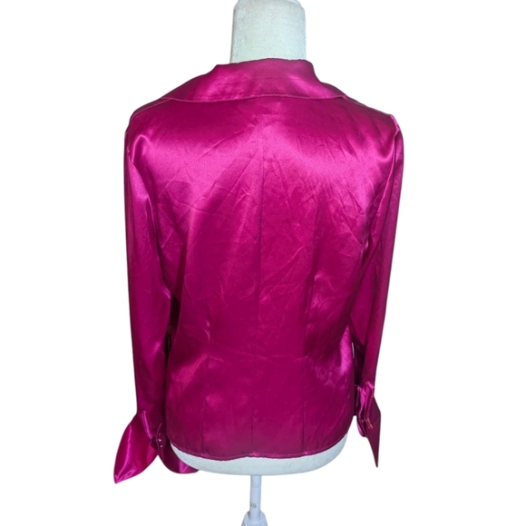 luxury Silk Blouse Elegant Barbiecore Classic Pink Button Up Sz 12 - Picture 4 of 8